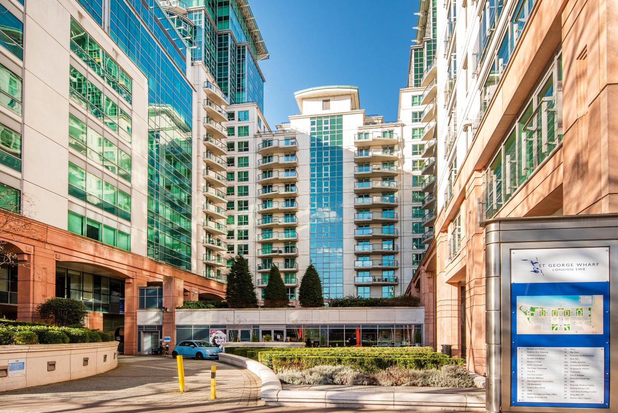 Апартаменты Compact 2 Bed Good Transport Links *